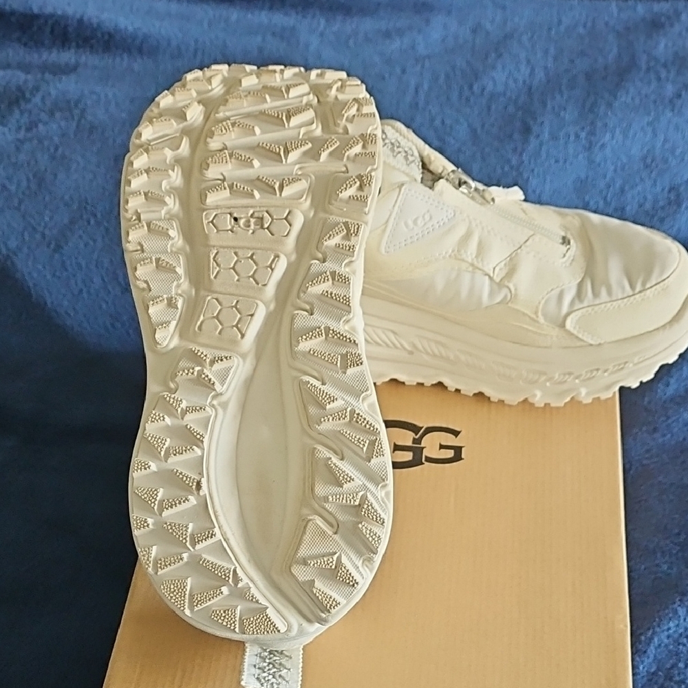 UGG CA805 Women's White/Cream Zip Sneakers - Picture 7 of 16